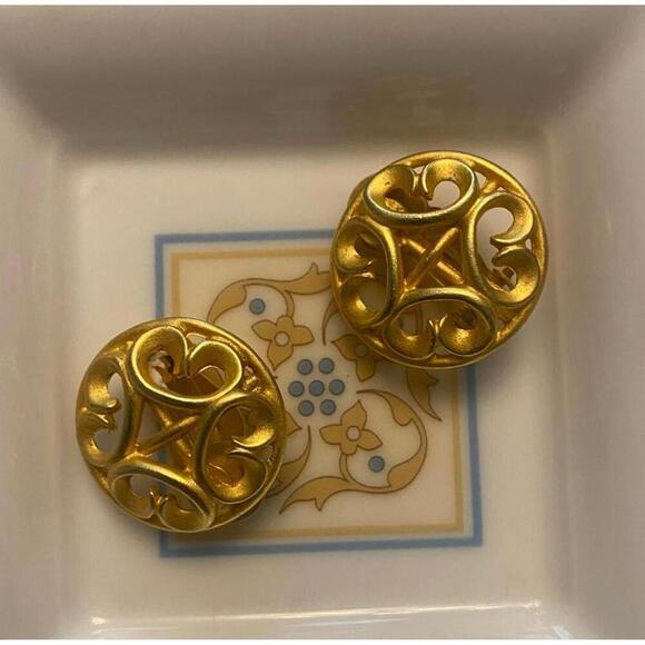 Anne Klein Vintage Decorative Clip Earrings - Picture 2 of 9